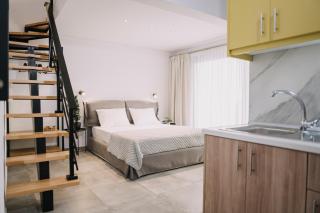 BLUE STONE Luxury Suites - Limenaria - 3