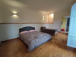 Studio Apartment in Neapolitan Castle Int 28 - Naples - 8