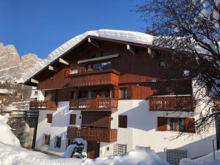 Luxury Panoramic 3BR Apt 2min to Centre 5min to Lifts - 9