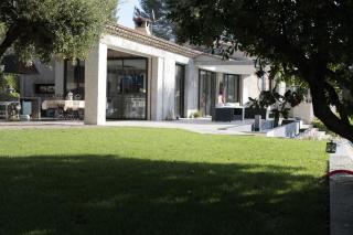 Luxurious villa 4 bedrooms in secluded area, swimming pool - Valbonne - 9