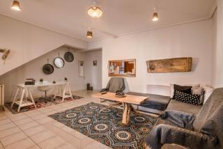 Varousi.Traditional house in old town of Trikala 1 - Tríkala - 7