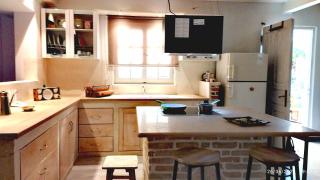 Spiro's cottage by Alegria apartments - 2