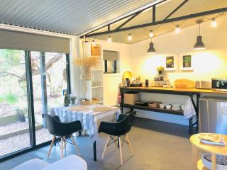 Capri Retreat - For Couples - Saint Andrews Beach - 9