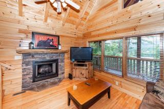 Mountain Creek Lodge - 3