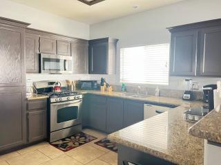 Oasis pool house, optional pool heater - Las Vegas - 4