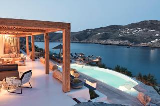Villa Barbarossa - Amazing Beachfront Villa with Heated Pool - Ftelia - 0
