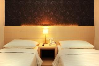 Cordela Hotel Medan - Medan - 9