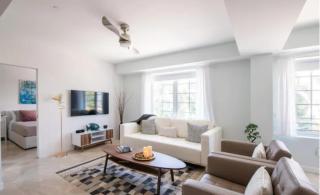 The Carlyle Oceanfront Luxe Condo Miami Beach - 6