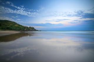 Unit 3 21 Park Generous and Comfortable Beachside Abode - 2