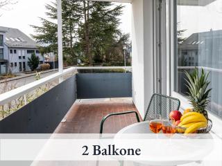 Große moderne Ferienwohnung in bester Bodenseelage l 1 Minute zum Bodensee l 2 Zimmer l Vollausgestattete Küche l Sonnenbalkon l WLAN l Willkommen im Apartment Güttingen - Radolfzell am Bodensee - 3