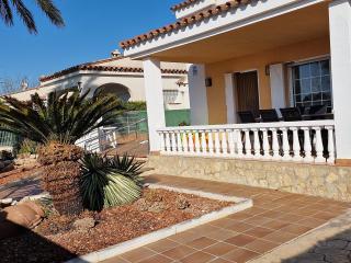 Riumar "La Pinya", 500m to beach, Privat-Pool, On-Site-Service, dog beach - Riumar - 8