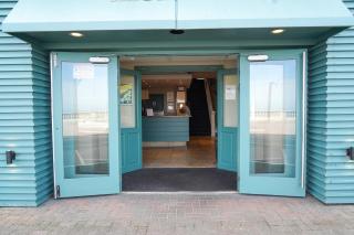 The Royal Hotel - Whitley Bay - 6