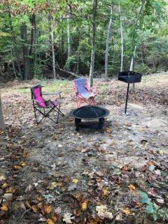Avenwood Cabins - Logan - 9