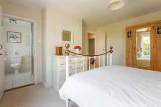 Westport Cottage - 2