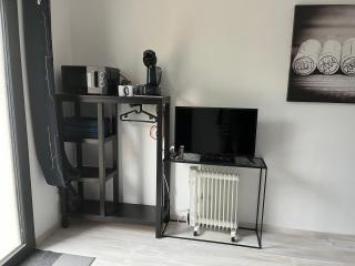 Chambre double indépendante HARMONIE au sein du domaine PASSELOUP - Liergues - 8