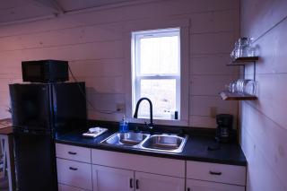 Avenwood Cabins - Logan - 6