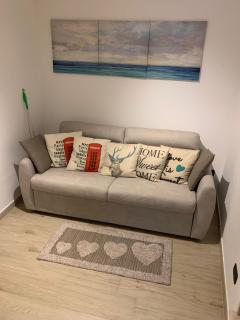 Nial House - 9