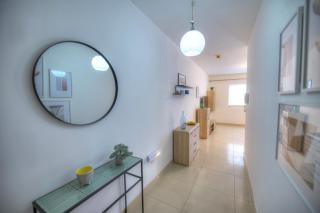 Centrally located and tastefully furnished one bedroom apartment CKNI1-1 - Il-Gżira - 5