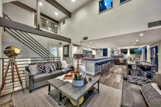 LUXE 4 Blue Diamond Lake Tahoe Lodge - Stateline - 5