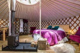 Yurt with Hot Tub near Hartington, Peak District - Buxton - 0