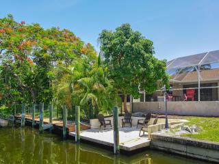 Waterfront Pool Villa with Sailboat access - Cape Coral - 7