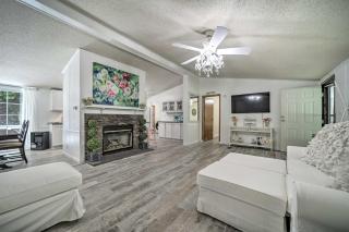 Tranquil Creekfront Bryson City Home with Grill! - 9
