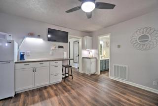 Cozy Knoxville Apartment about 9 Mi to Downtown! - 1