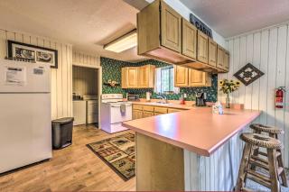 Relaxing Ruidoso Getaway w/ Spacious Deck! - 3