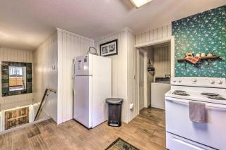 Relaxing Ruidoso Getaway w/ Spacious Deck! - 2