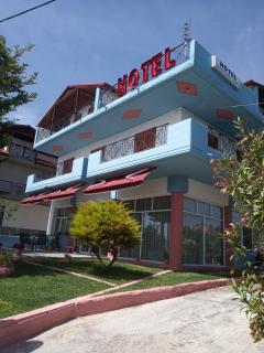 Hotel Limni - Agios Panteleimon - 8