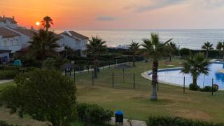 Magnifico Chalet primera línea de playa Manilva - San Luis de Sabinillas - 1