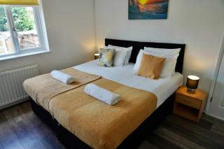 JDB Chesterfield 3 Bedroom House - Whitton - 1