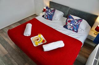 JDB Chesterfield 3 Bedroom House - Whitton - 2