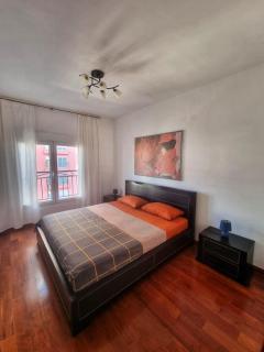 Baby Blue Apartments - Bar - 6