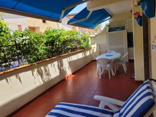 My Little House - appartamento con patio e parcheggio privato a 5 minuti dalla spiaggia e dal centro - Tropea - 0