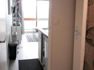 Studio rénové avec balcon, skis aux pieds, WiFi gratuit, accès piscine chauffée - FR-1-267-189 - Le Corbier - 4