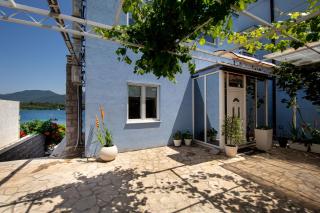 Aquamarine House - 1