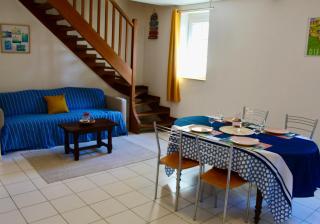 Sur le port de plaisance - proche plage et centre - 4