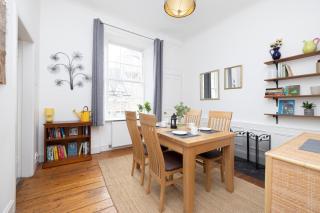 JOIVY Cosy Flat in the Heart of Edinburgh - 0