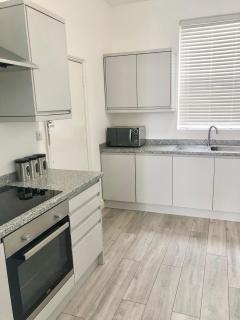 Southside Street Apartments - Plymouth - 9