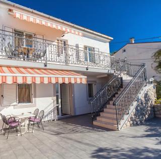 Apartmani Crikvenica 30175 - Carmen - 3