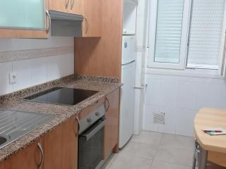 Piso con excelente ubicación - Santander - 6