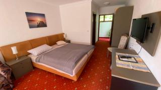 Hotel Pension Brilke Negast - Steinhagen - 1