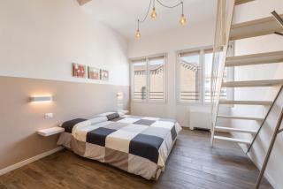 Ruote Stylish Loft by Mmega - Florence - 5