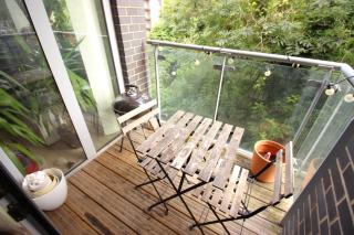 Spacious and airy 1 bedroom flat - Great location - 5