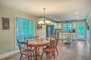 Lakefront Home with Entertainment Space and Dock! - Eatonton - 4