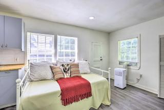 Quaint Leeds Studio with Yard about 18 Mi to Birmingham! - 5