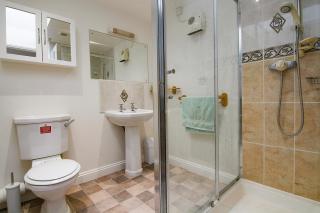 Leworthy Farmhouse Bed and Breakfast - Holsworthy - 3