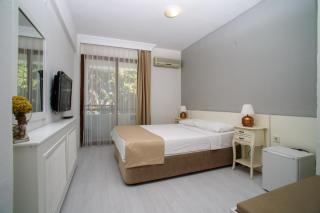 Cesurlar Hotel - Çeşme - 4