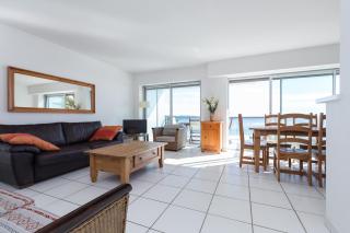 Bright two bedroomed apartment on the beach in Cannes with huge terrace with fabulous sea views - 2001 - Cannes - 0
